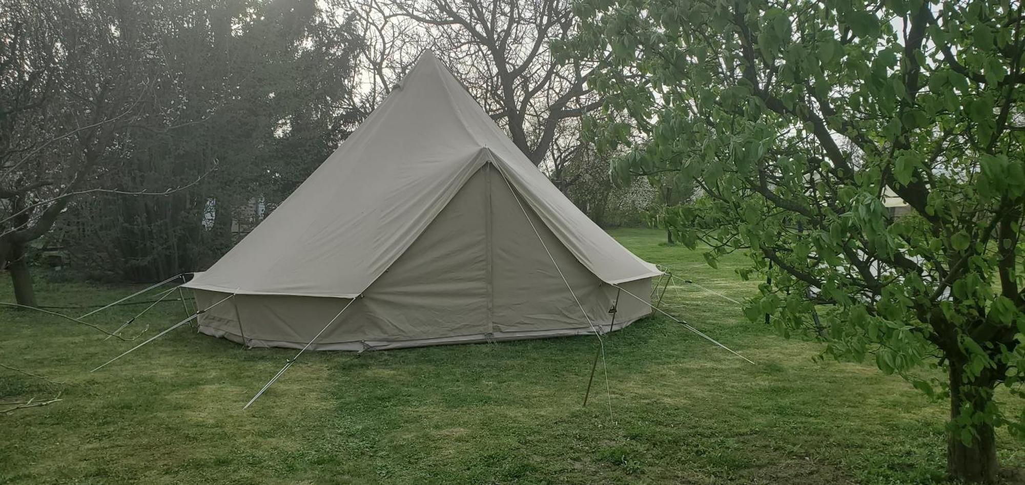 Tiszaglamping, The Belgian Hideaway